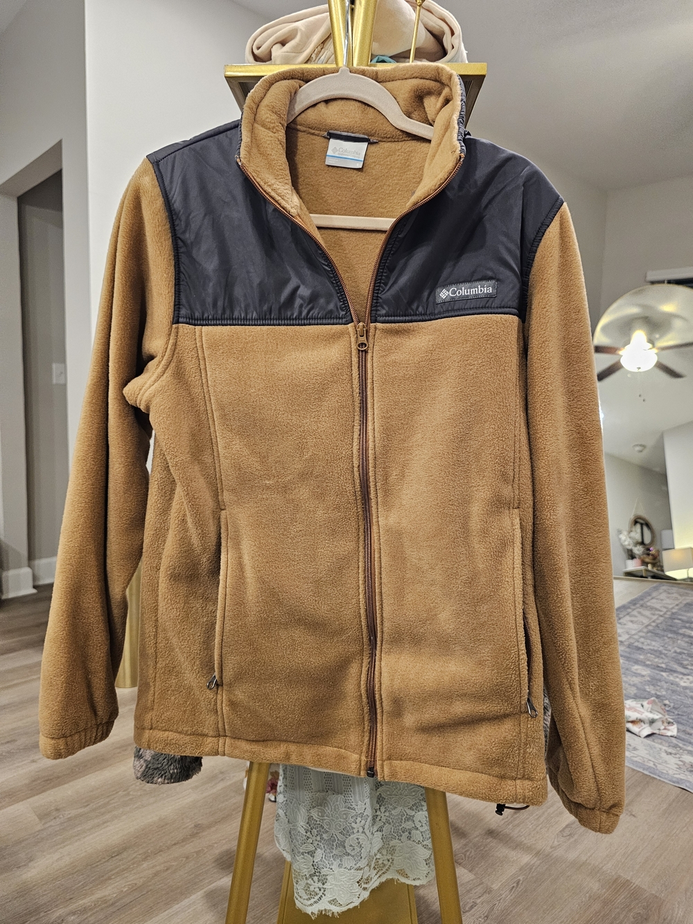 Columbia Tan Fleece Jacket with Black Yoke